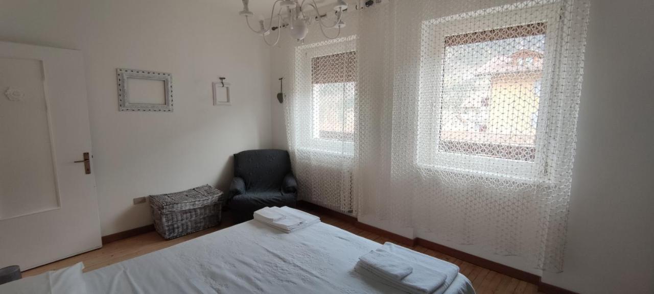 Le Mongolfiere 2 Apartment Male Luaran gambar