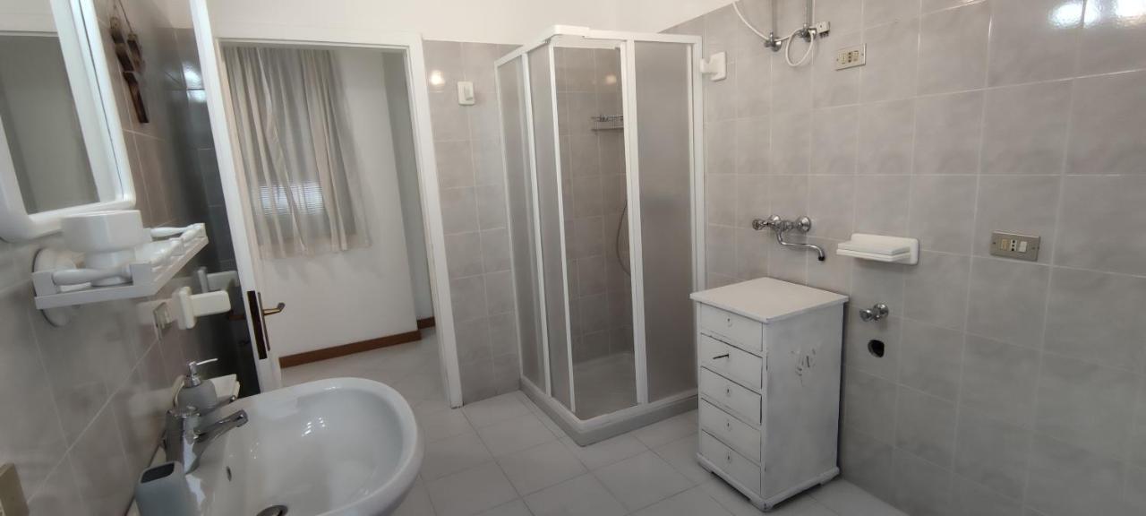 Le Mongolfiere 2 Apartment Male Luaran gambar